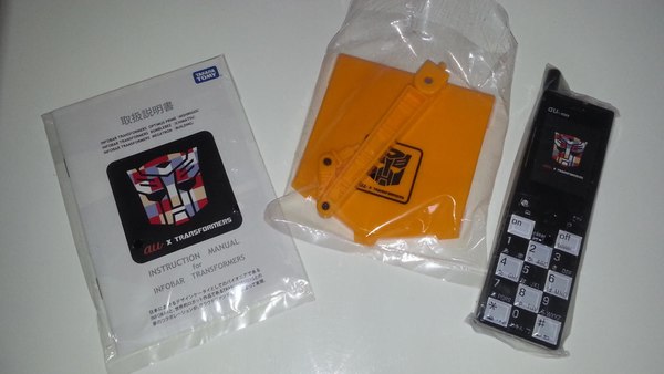 Au X Transformers Infobar Phone Figures Crowdfunding Special Editions In Hand Photos 19 (19 of 48)